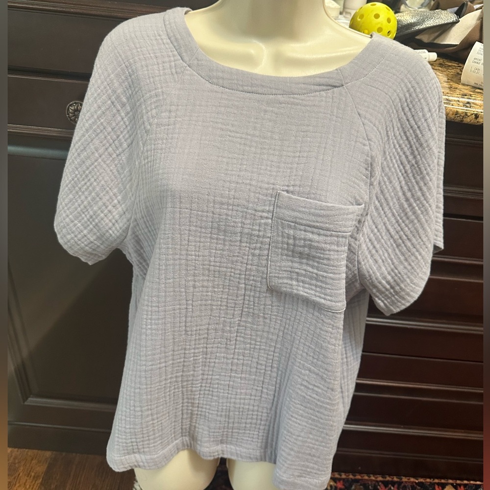 Madewell Women's Lavender gauzy Top size medium textured